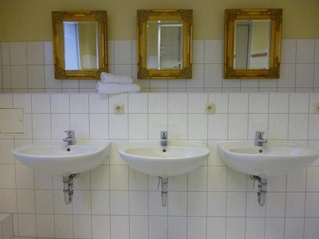 Hostel & Bistro Haus Der Horizonte Bad Doberan Pokój zdjęcie